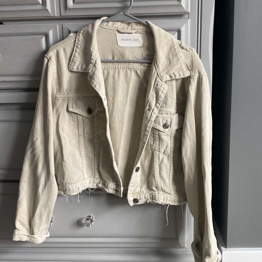 NWOT distressed jean jacket